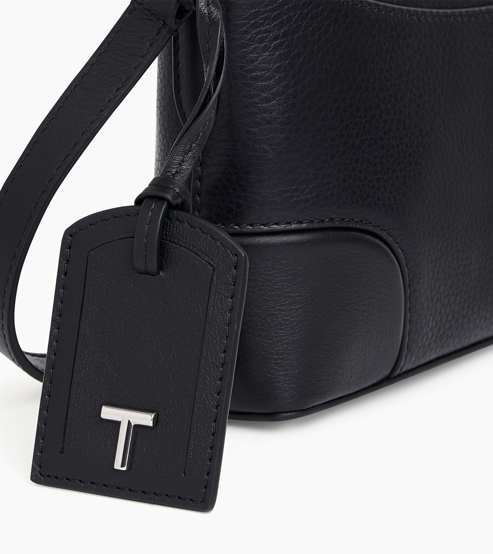 Bolso bandolera pequeño Romy de cuero granulado y liso