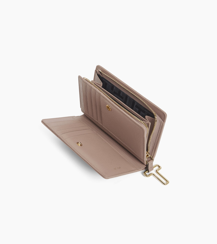 Juliette medium wallet in grained leather