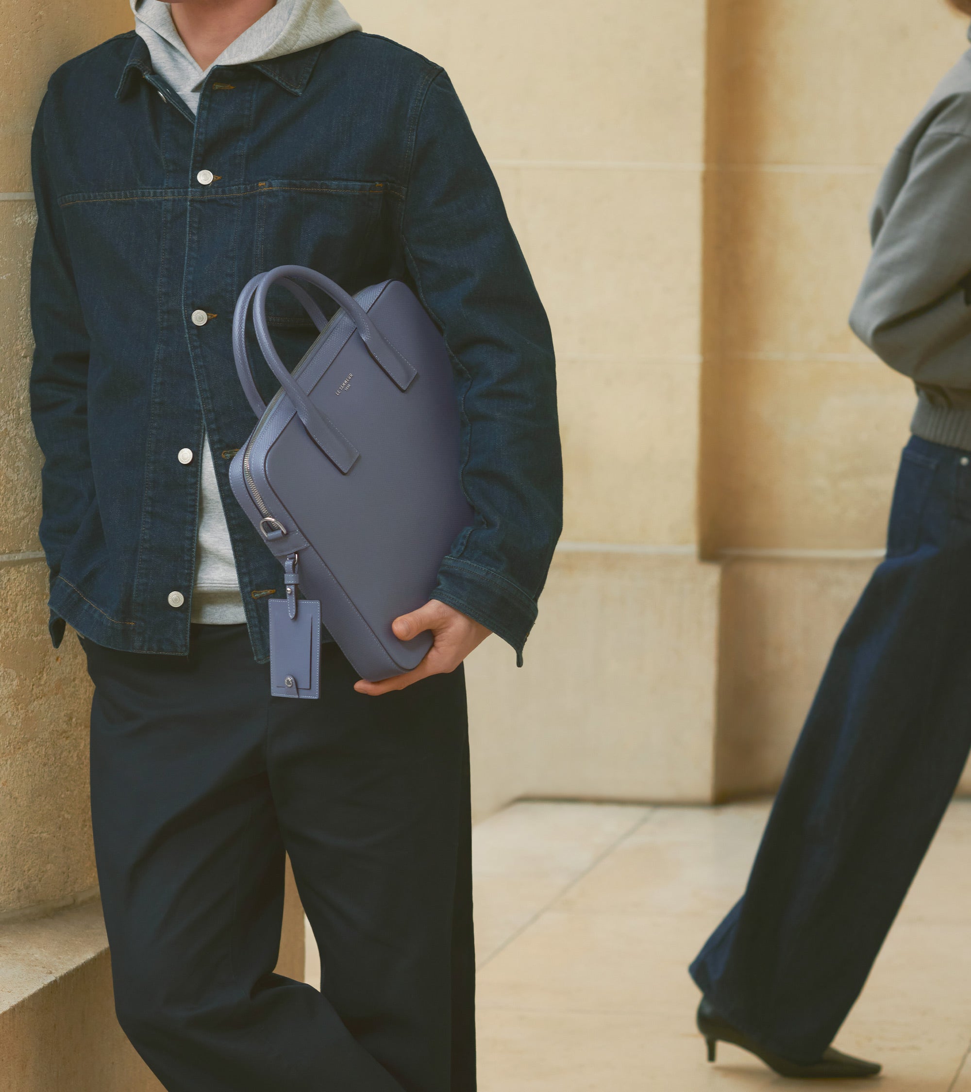 Emile slim, 14" briefcase in signature T leather