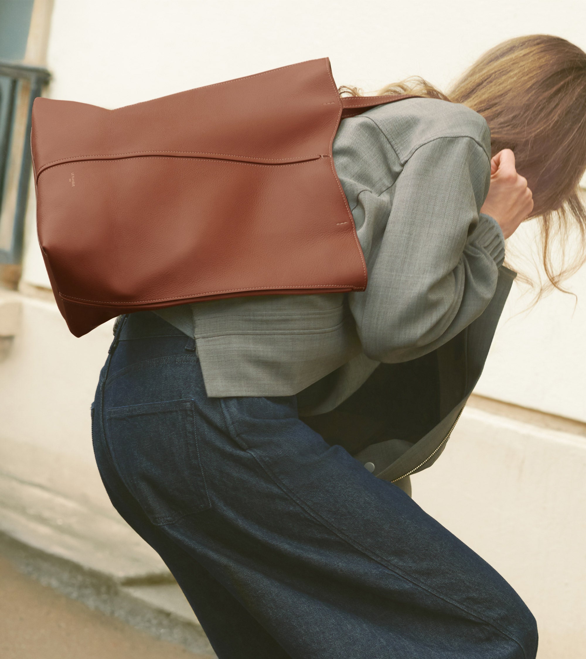 Mittelgroße Cabas-Tasche Hortense aus doppelseitig genarbtem Leder