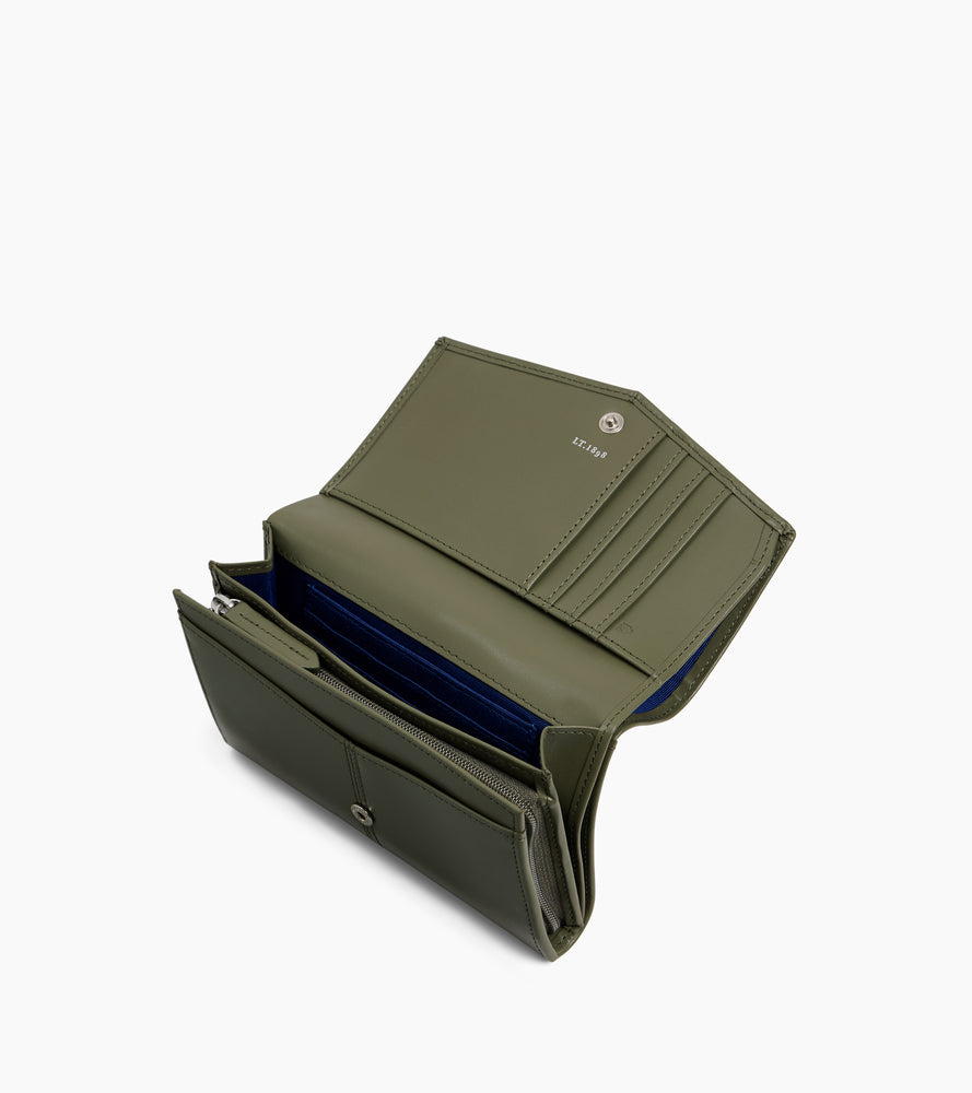 Medium Charlotte wallet in smooth leather