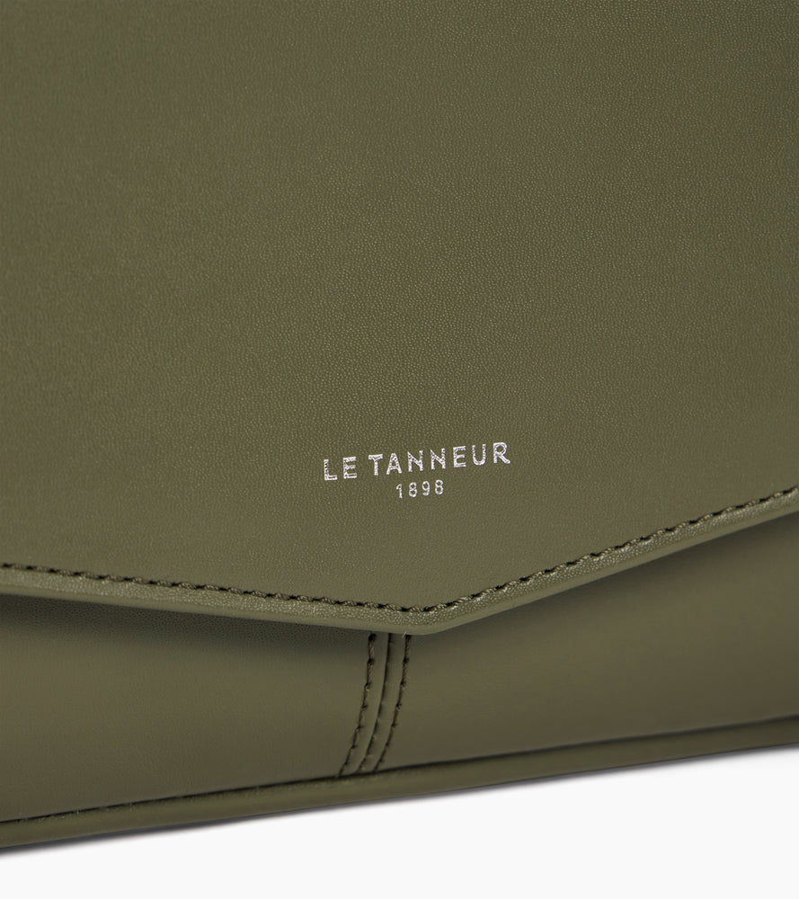 Charlotte Clutch aus glattem Leder mit abnehmbarer Schulterriemen